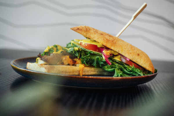 FJØL Cafe og Restaurant – Sjøsiden hus og hjem FJØL Cafe og Restaurant - Sjøsiden hus og hjem